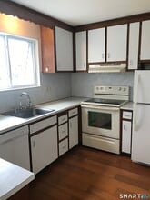 270 -1 Richard St in Newington, CT - Building Photo - Building Photo