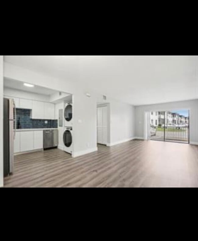 3244 NW 84th Ave, Unit 3244 in Sunrise, FL - Building Photo - Building Photo
