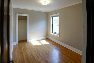 2439 W Logan Blvd in Chicago, IL - Building Photo - Building Photo
