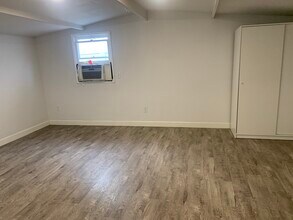 5649 Stansbury Ave, Unit Studio Guest house in Van Nuys, CA - Building Photo - Building Photo