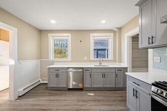 46 Quincy St in Medford, MA - Building Photo - Building Photo