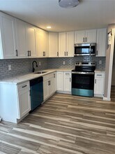 15 Mida Ct in West Babylon, NY - Building Photo - Building Photo