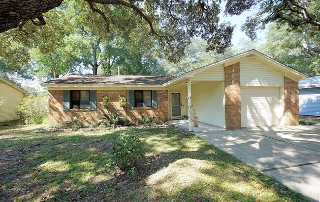 property at 309 Goldenrod Ct