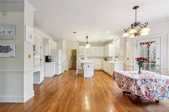2835 Commons Dr in Lawrenceville, GA - Building Photo - Building Photo