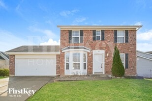 72 Gray Owl Garth Ct in St. Peters, MO - Building Photo
