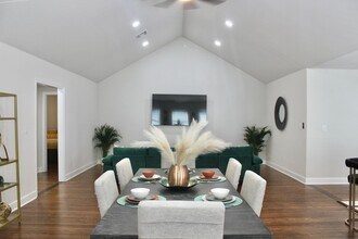 306 N Rosedale Ave in Tulsa, OK - Foto de edificio - Building Photo