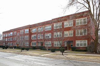 908-922 Main Street in Evanston, IL - Foto de edificio - Building Photo