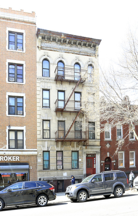 2409 Crotona Ave in Bronx, NY - Building Photo