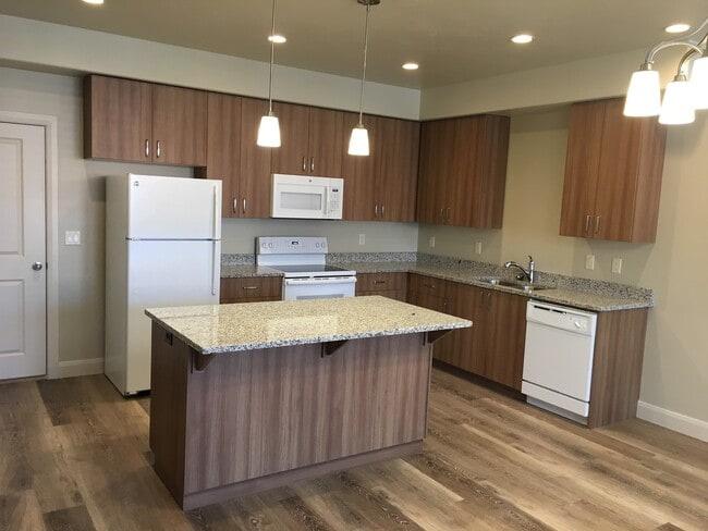 property at 1184 E Bulloch St