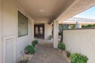 101 Columbia Dr in Rancho Mirage, CA - Building Photo - Building Photo