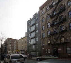 210 S 1st St in Brooklyn, NY - Building Photo - Building Photo