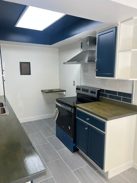 12711 Matteson Ave, Unit 4 in Los Angeles, CA - Building Photo - Building Photo