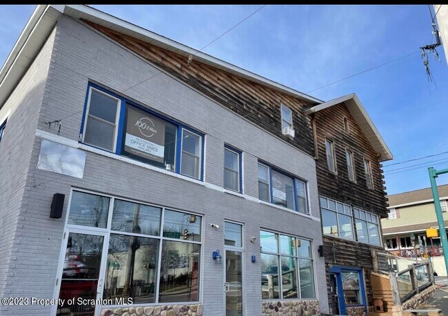 100 N Main St in Moscow, PA - Building Photo - Building Photo