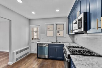 840 E Broadway in Long Beach, NY - Building Photo - Building Photo