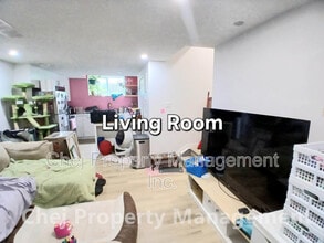8331-8376 76 Ave NW in Edmonton, AB - Building Photo - Building Photo