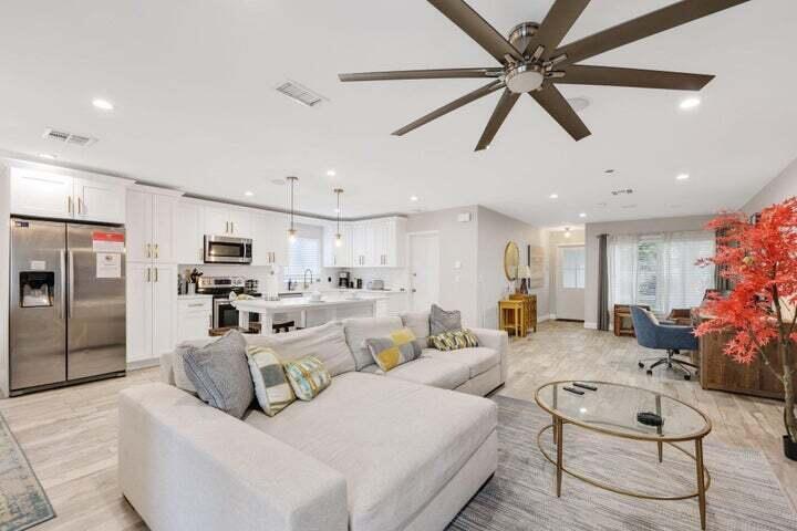 513 Curlew Rd in Delray Beach, FL - Building Photo