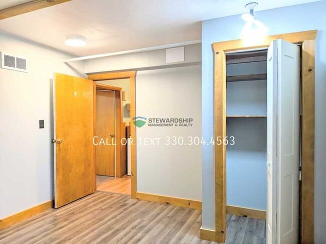 139 Canal St W in Navarre, OH - Building Photo - Building Photo