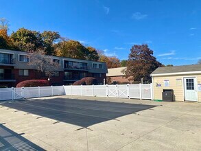 573 Broad St in Weymouth, MA - Building Photo - Building Photo