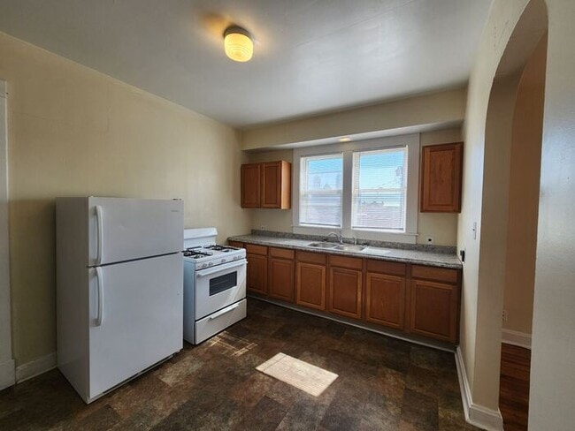 property at 720 Walnut St