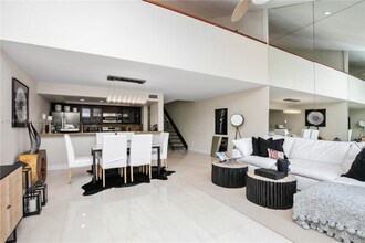 8880 SW 133rd Pl in Miami, FL - Building Photo - Building Photo