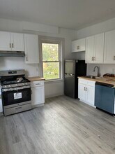 274 Summit Ave, Unit Apartment 2 in Mount Vernon, NY - Building Photo - Building Photo