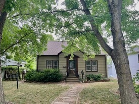 221 7th Ave N in Sauk Rapids, MN - Building Photo