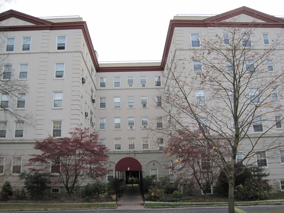 Park Lane in Mount Vernon, NY - Foto de edificio