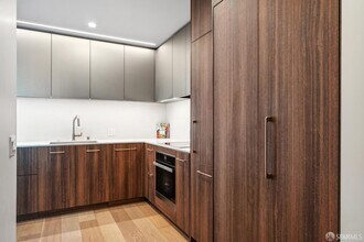 280 Spear St, Unit 30H in San Francisco, CA - Building Photo - Building Photo