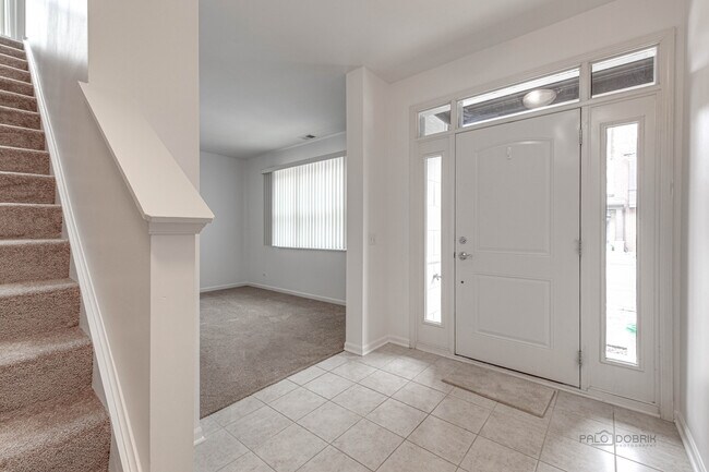 726 Keystone Ln in Vernon Hills, IL - Building Photo - Building Photo