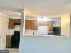 5 Cranberry Ct in Evesham, NJ - Building Photo - Building Photo