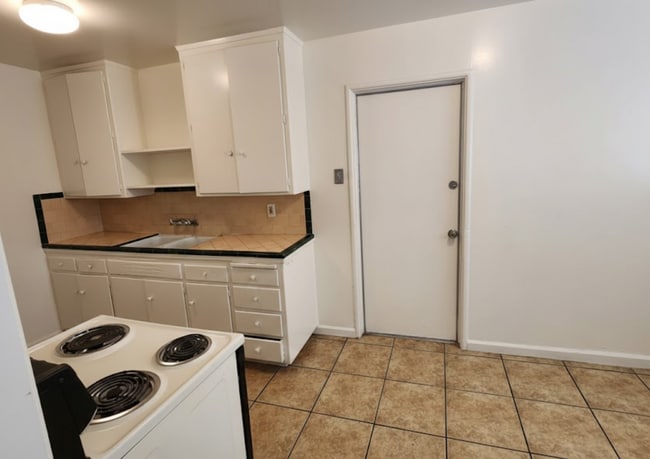 property at 4348 E Fairfax Ave