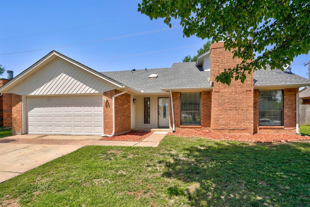 1617 Raquel Rd in Edmond, OK - Building Photo