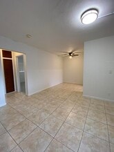 1500 S 20th Ave in Hollywood, FL - Foto de edificio - Building Photo