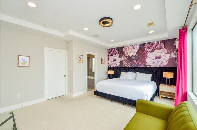 property at 3804 Leeland St