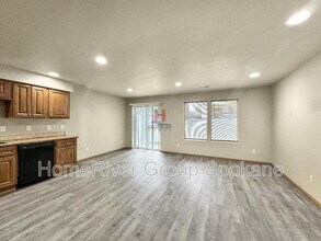 2716 N Fox Rd in Spokane Valley, WA - Building Photo - Building Photo
