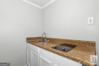 1926 Howard Ave, Unit B in Augusta, GA - Foto de edificio - Building Photo