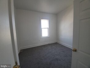 41 Carpenter St in Woodbury, NJ - Building Photo - Building Photo