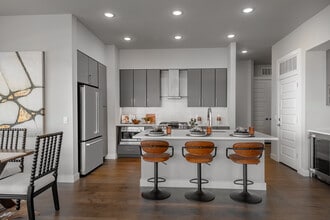 The Quincy at Kierland in Scottsdale, AZ - Foto de edificio - Interior Photo