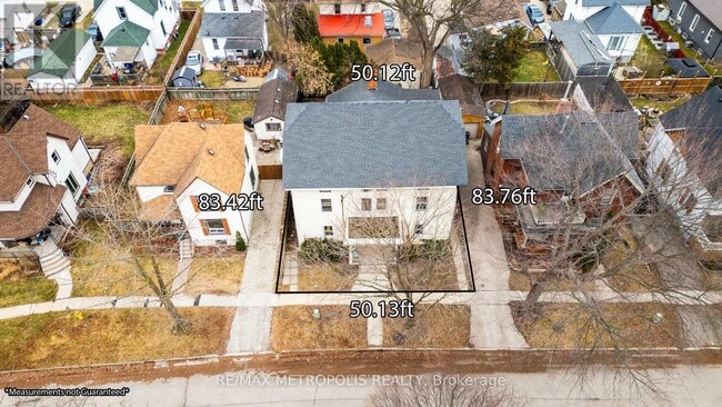 132 Forsyth St S in Sarnia, ON - Building Photo - Building Photo