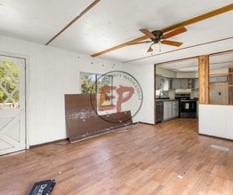 190 Creek Dr in Whitney, TX - Building Photo - Building Photo