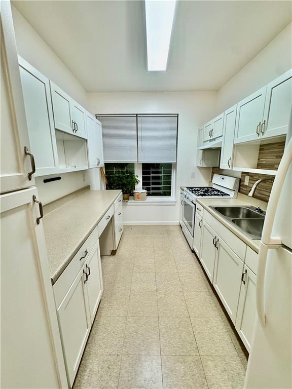 property at 2116 76th St