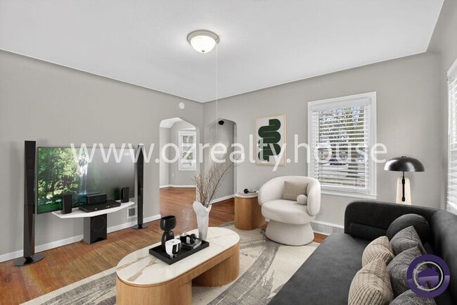 110 Pasadena Blvd in Toledo, OH - Building Photo - Building Photo