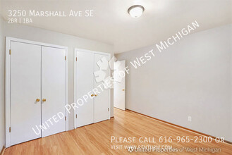 3250 Marshall Ave SE in Grand Rapids, MI - Building Photo - Building Photo