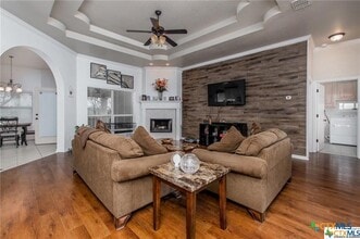 1415 Loving Trl in Belton, TX - Building Photo - Building Photo