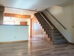 614 Femrite Dr in Monona, WI - Building Photo - Building Photo