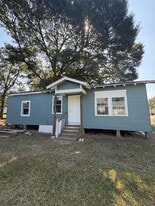 811 Solomon Ave in Abbeville, LA - Building Photo