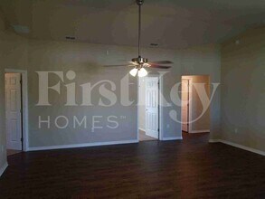 2223 15th Ave E in Palmetto, FL - Building Photo - Building Photo