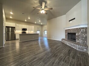 3206 Valencia Ave in Lubbock, TX - Building Photo - Building Photo