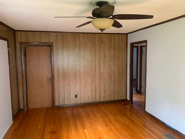 87 Carnavon Cir in Springfield, MA - Building Photo - Building Photo