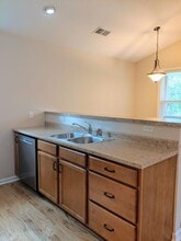 64 Marietta St in Asheville, NC - Building Photo - Building Photo